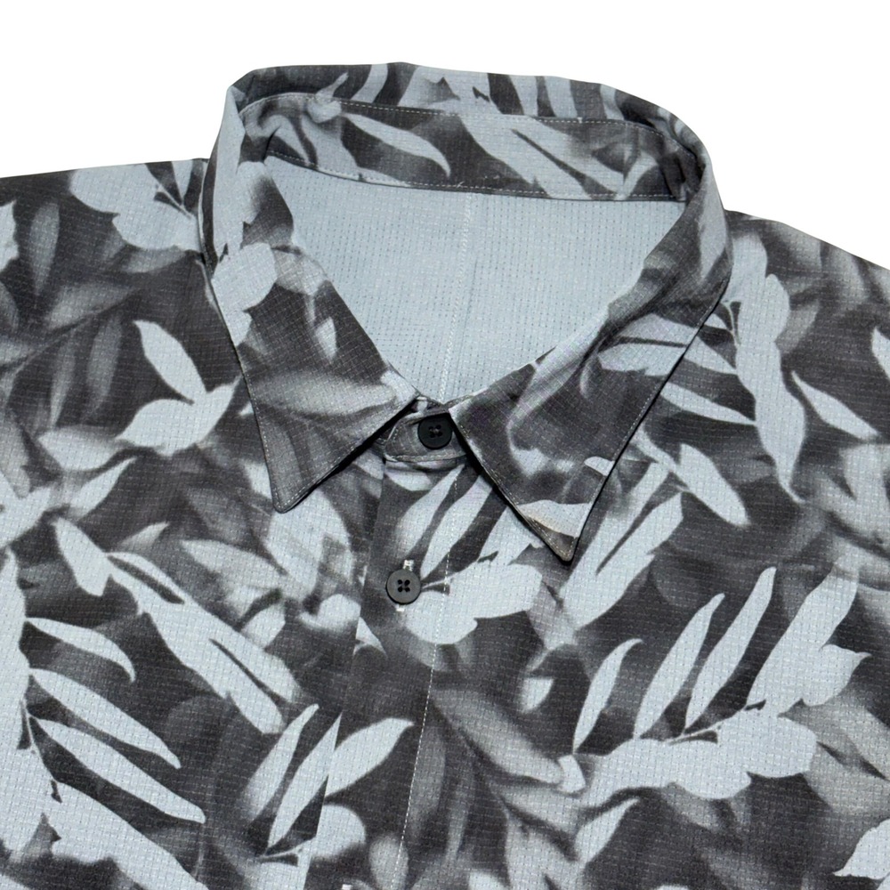 Lululemon Button Up Shirt Men L Airing Easy Gray Tropical Leaf Short Sleeve Vent